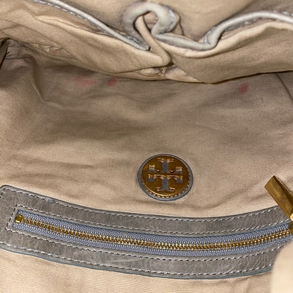 Tory Burch Fold Over Crossbody - Grey - Picture 8 of 9